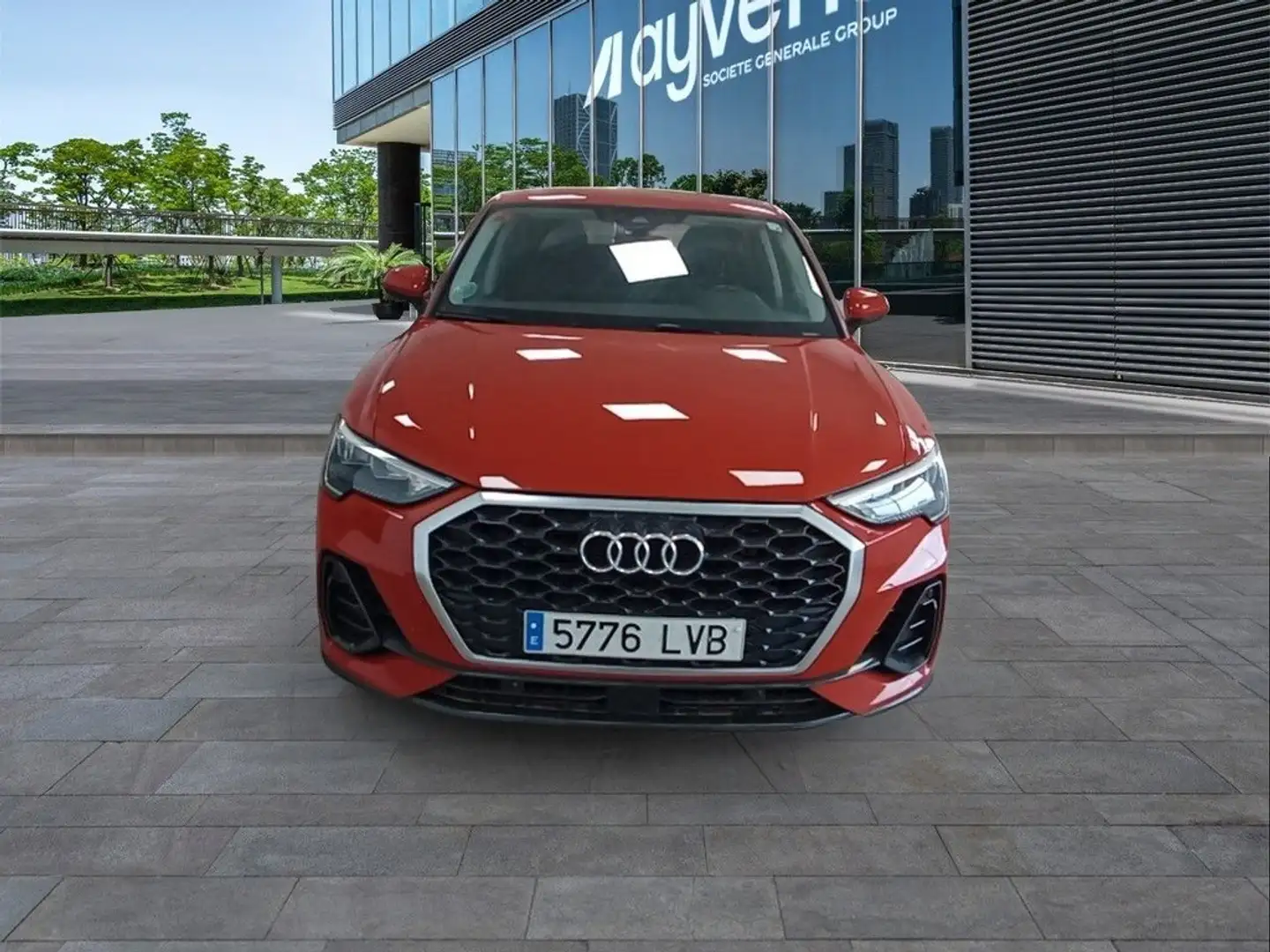 Audi Q3 Sportback 35 TDI S tronic Rojo - 2