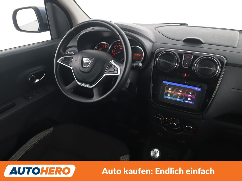 Dacia Lodgy 1.6 SCe Stepway — photo 13
