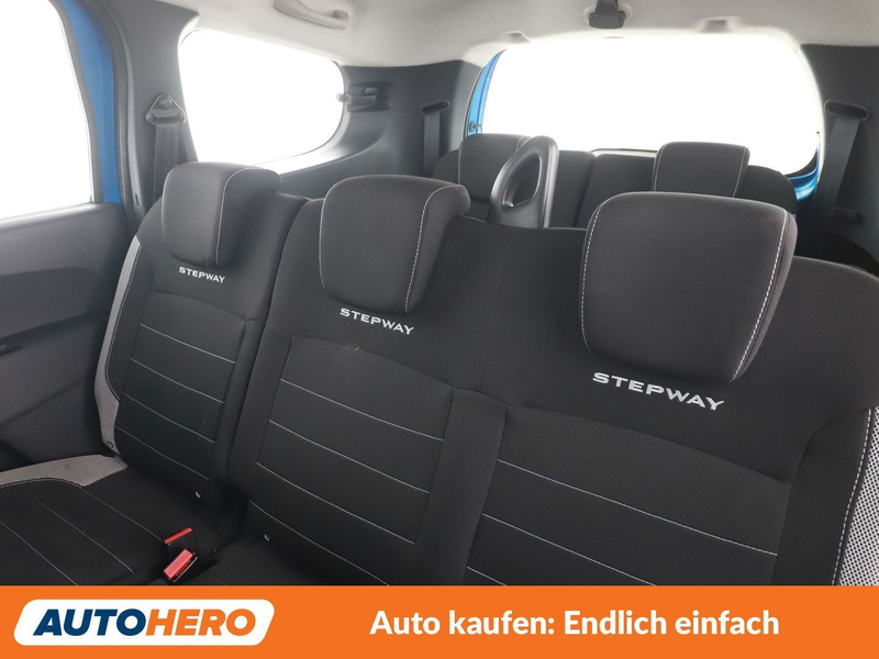 Dacia Lodgy 1.6 SCe Stepway — photo 14