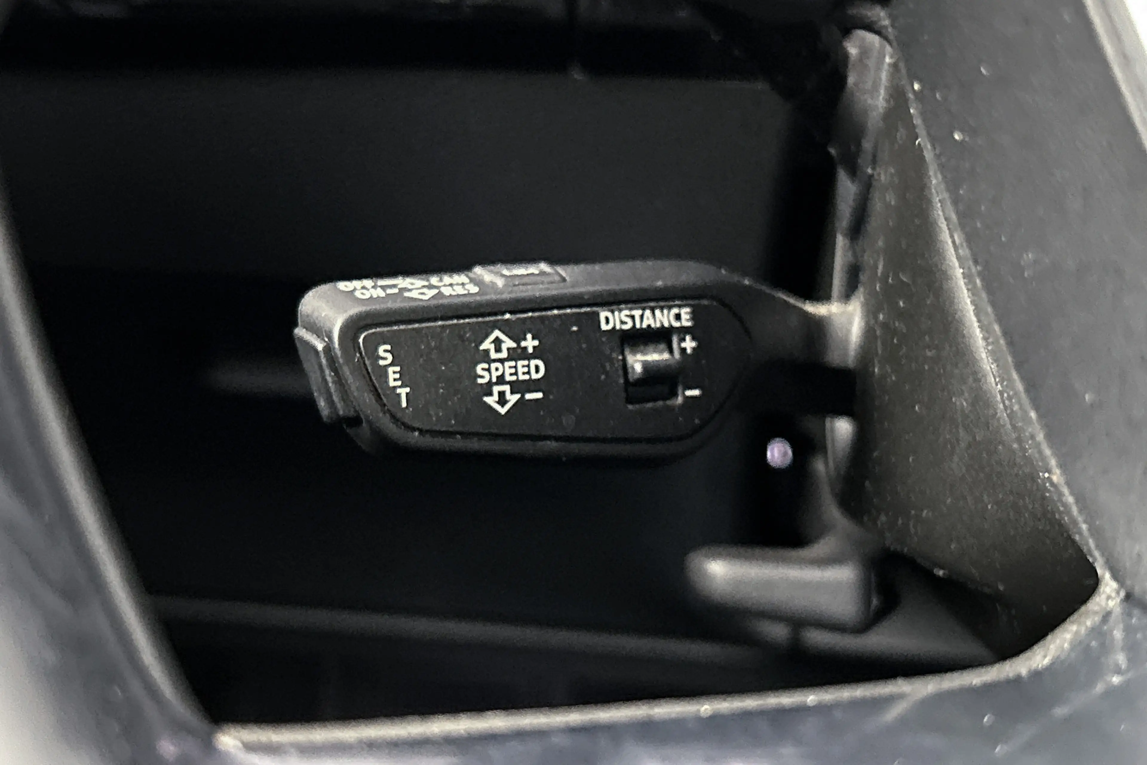 Audi e-tron Sportback 50 quattro S edition | Luchtvering | Pan — photo 20