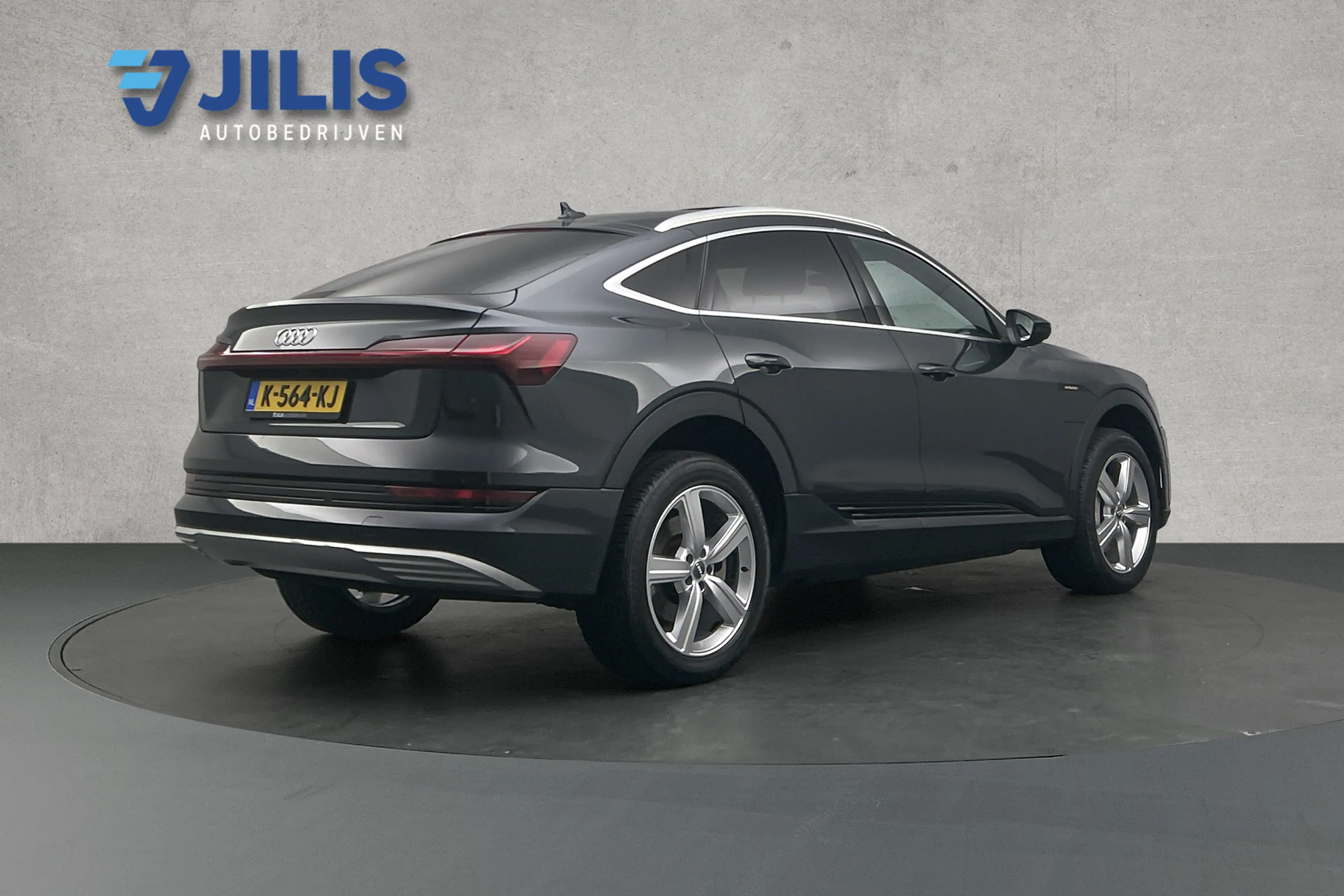 Audi e-tron Sportback 50 quattro S edition | Luchtvering | Pan — photo 26