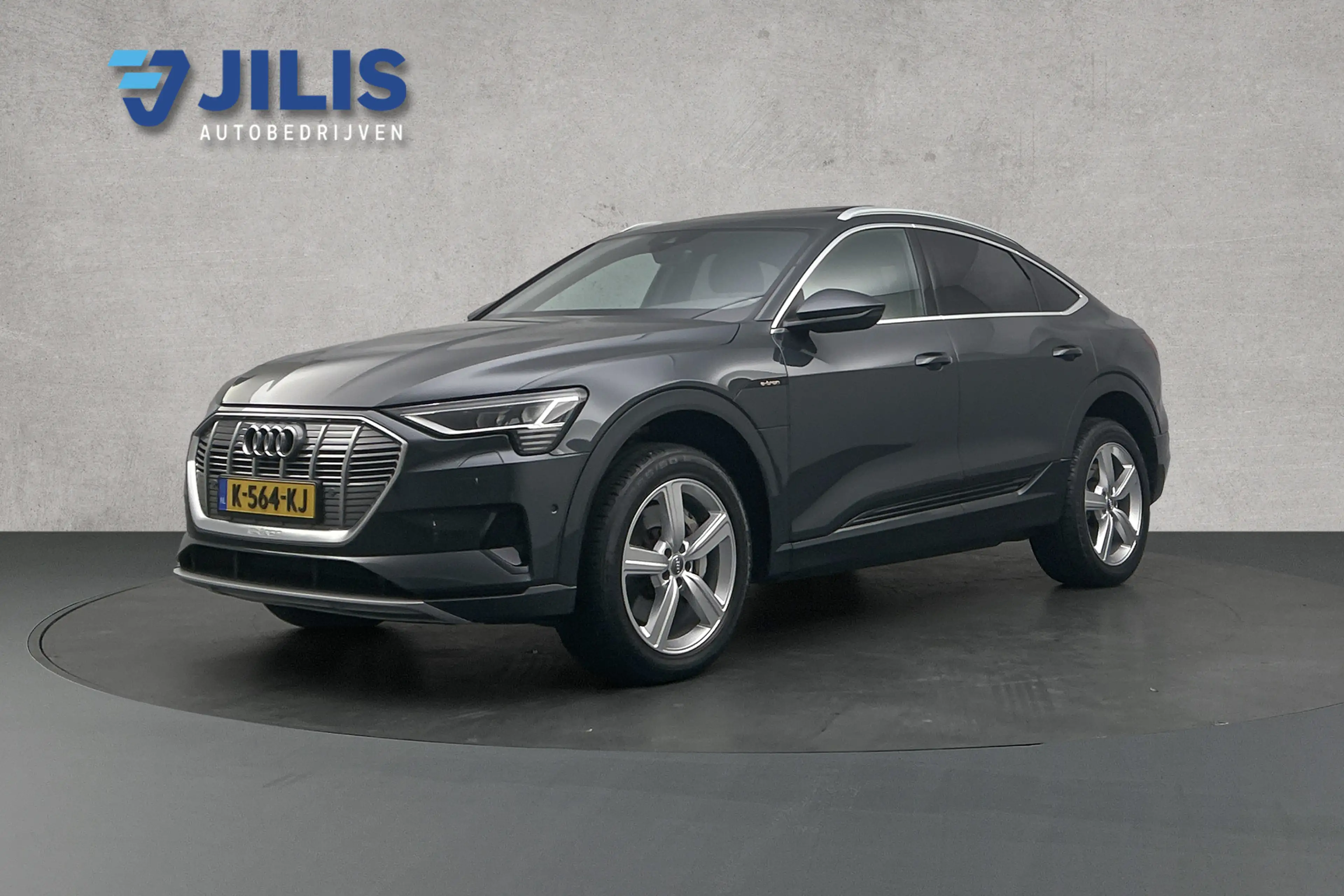 Audi e-tron Sportback 50 quattro S edition | Luchtvering | Pan — photo 5