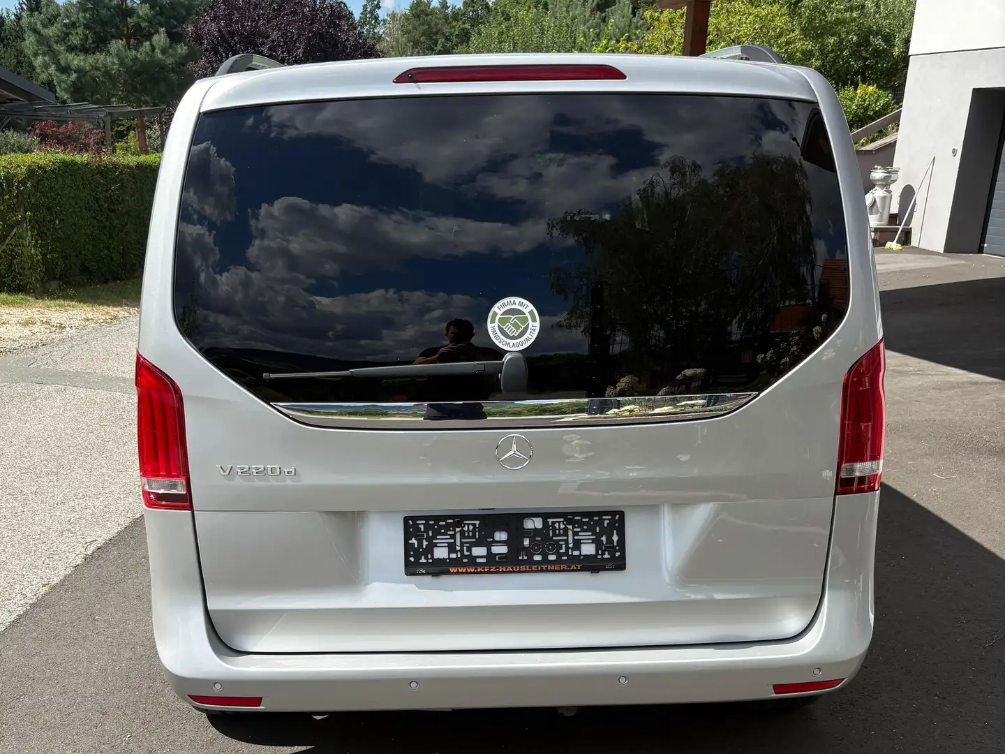 Mercedes-Benz V 220 V 220 d kompakt Aut. Silber - 2