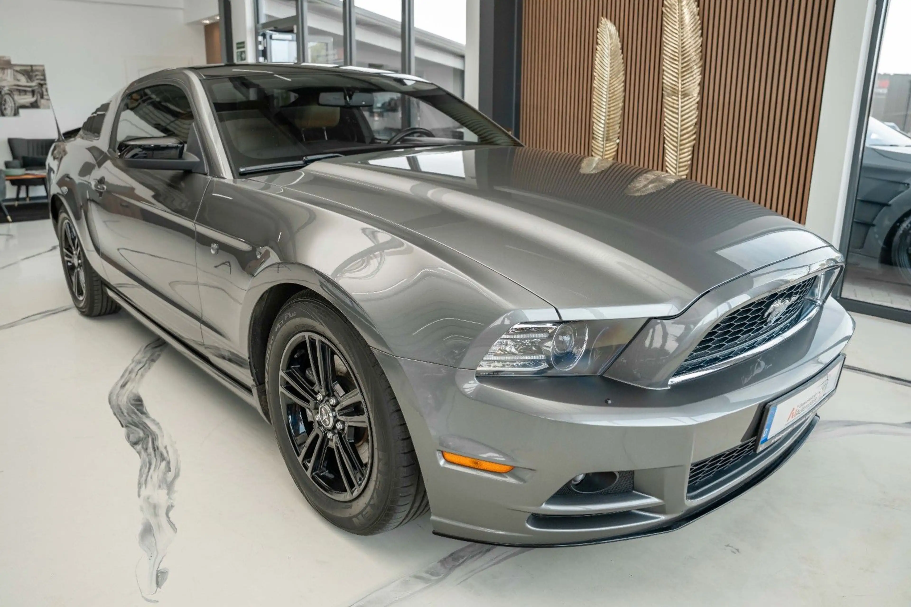Ford Mustang 3,7 V6 Xenon PDC LEDER TOP — photo 3