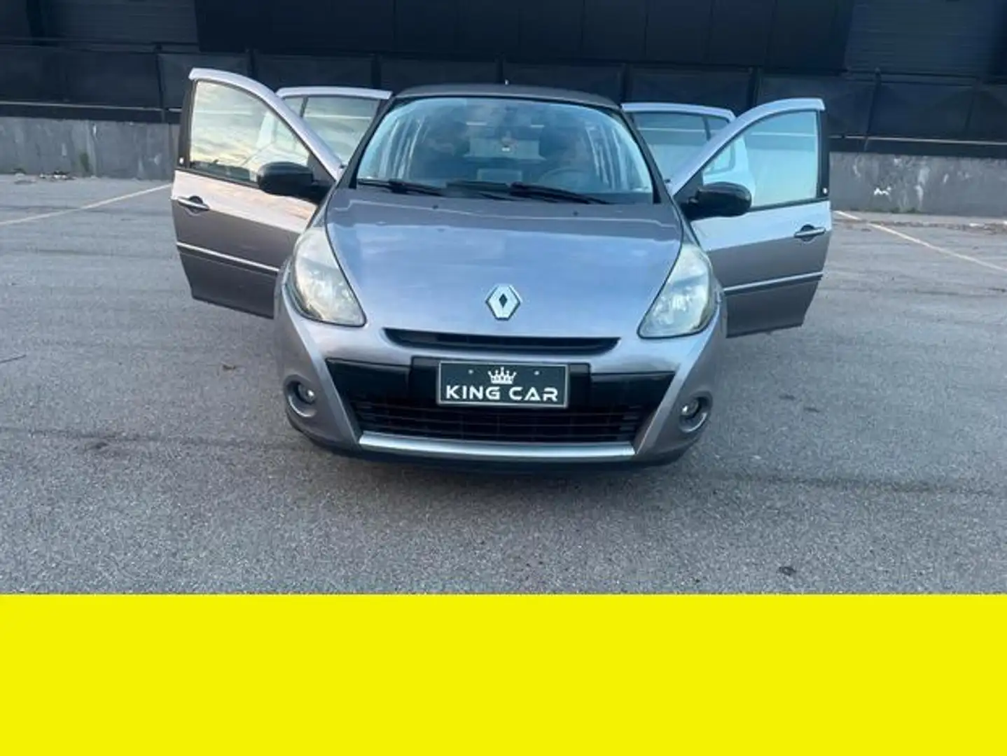 Renault Clio - 1