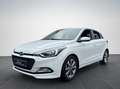 Hyundai i20 AUTOMATIK 1.4*Klimaautom.*PDC*SHZ*EURO-6 Weiß - thumbnail 1