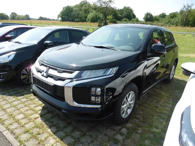 Mitsubishi ASX 2.0 2WD CVT Spirit, LED, AHK