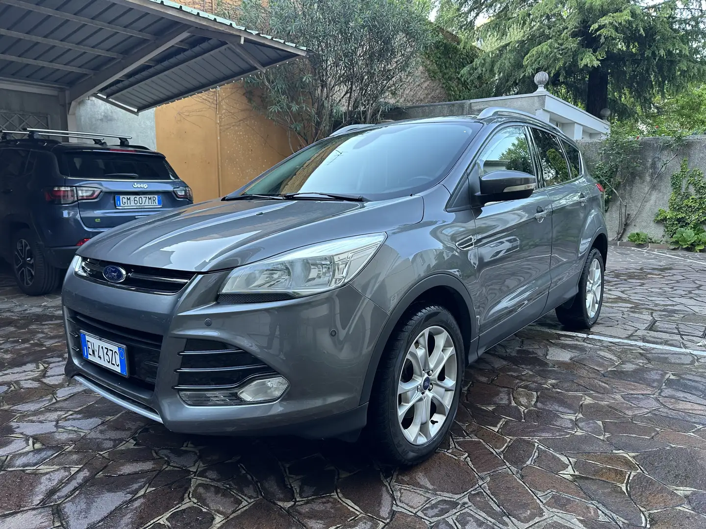 Ford Kuga 2.0 tdci Titanium 4wd 140cv - 1