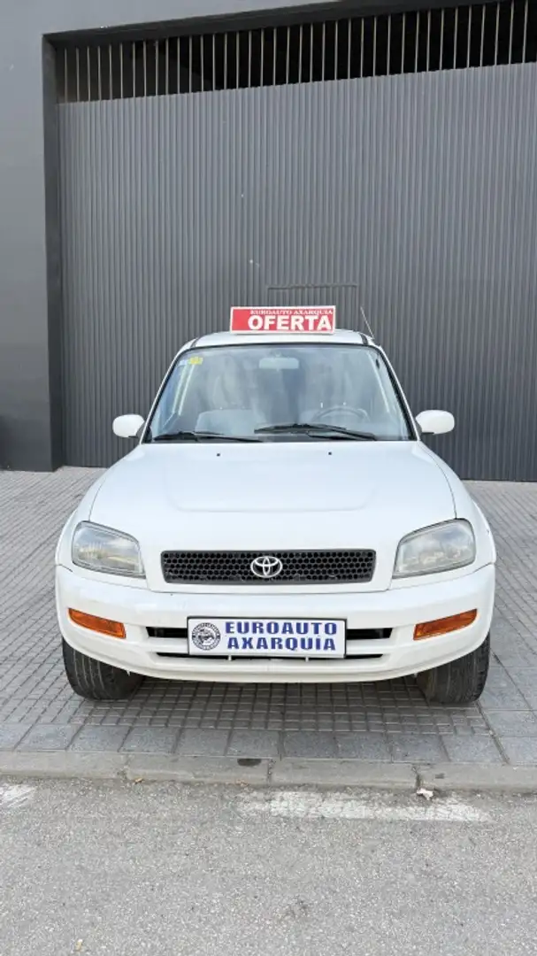 Toyota RAV4 Todoterreno Automático de 3 Puertas Blanco - 2