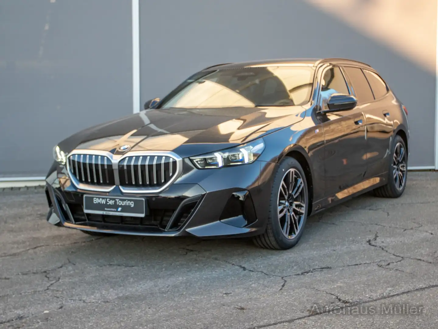 BMW 520 d Touring AKTION M Sport HUD H/K AHK Sportpaket Gris - 2