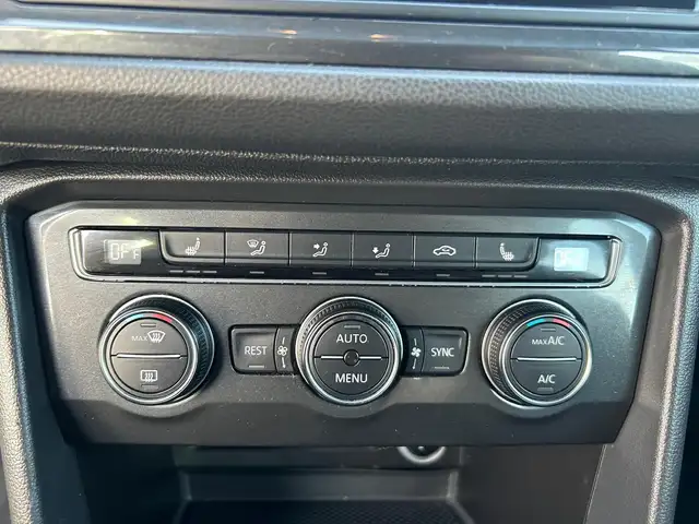 Volkswagen Tiguan view 11