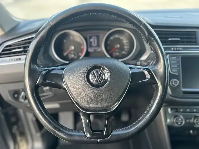 Volkswagen Tiguan view 9