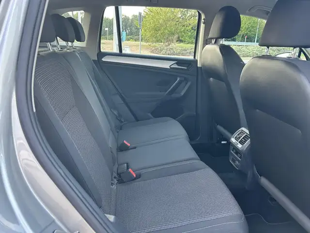 Volkswagen Tiguan view 7