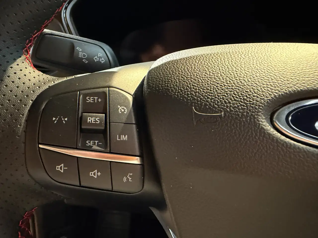 Ford Kuga 2.5 PHEV ST-Line 243 PK WINTERPAKKET VERWARM, миниатюра 15