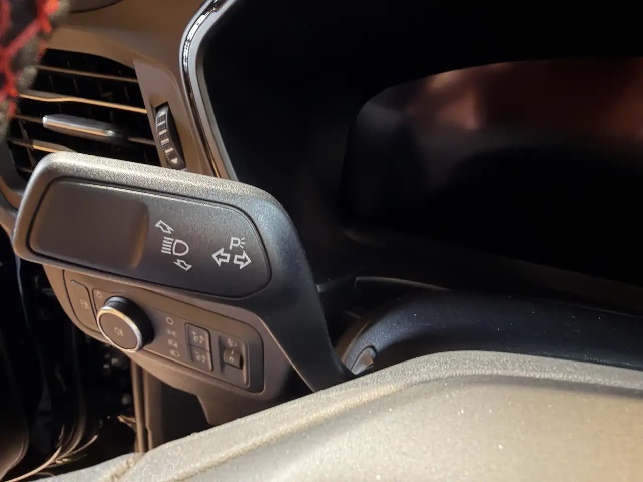 Ford Kuga 2.5 PHEV ST-Line 243 PK WINTERPAKKET VERWARM, миниатюра 17