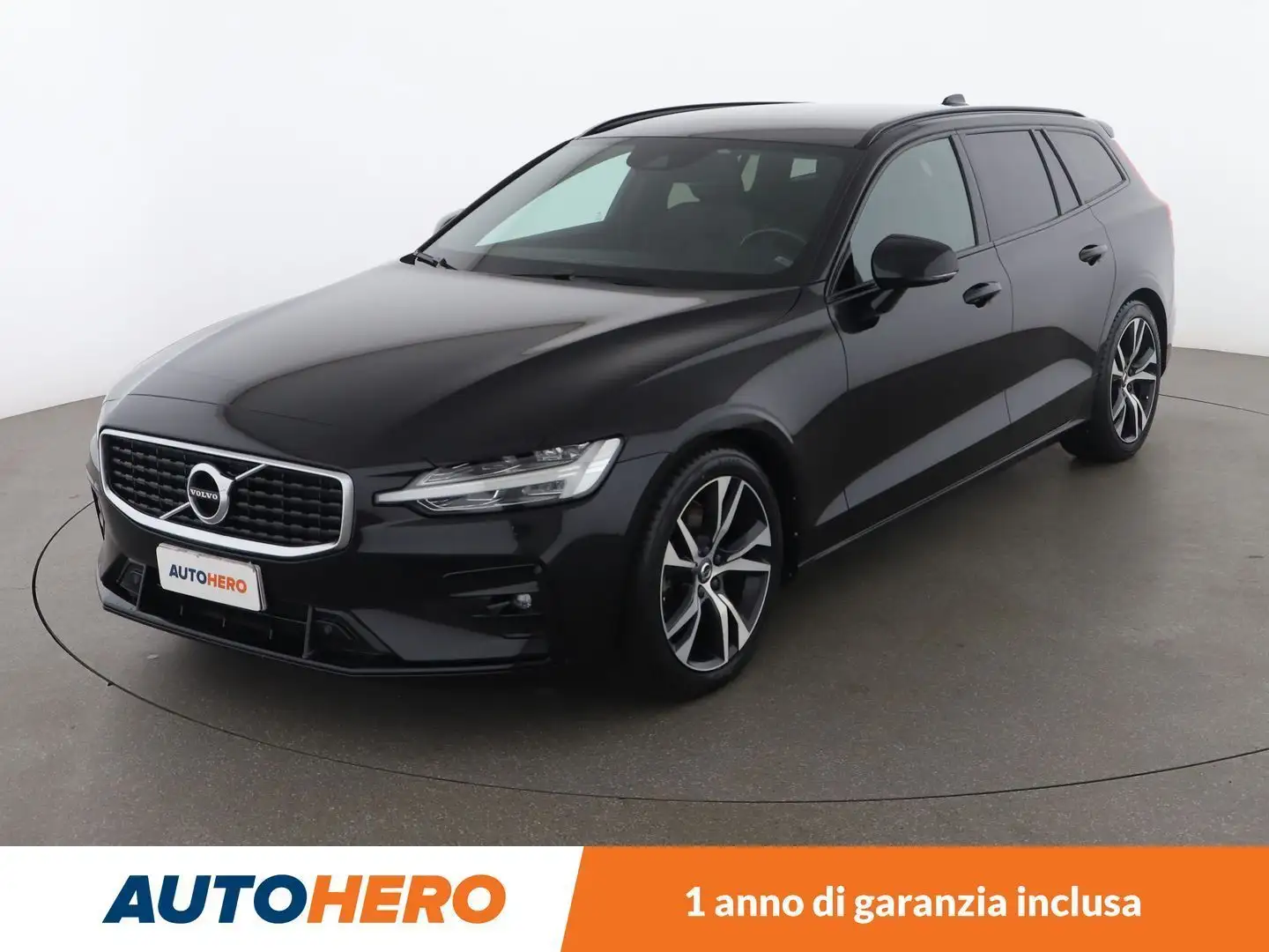 Volvo V60 2.0 D4 R-Design Nero - 1