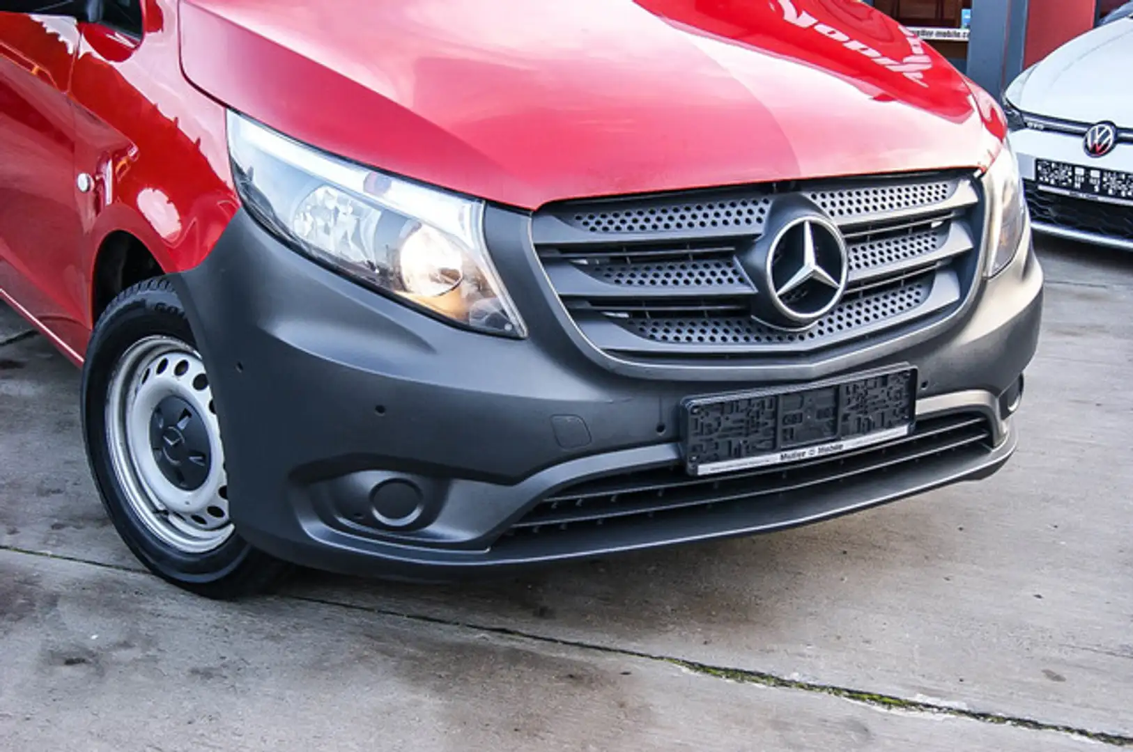 Mercedes-Benz Vito 111 Bluetec CDI Kasten lang PARKLENKASSYST KASTEN Rot - 2