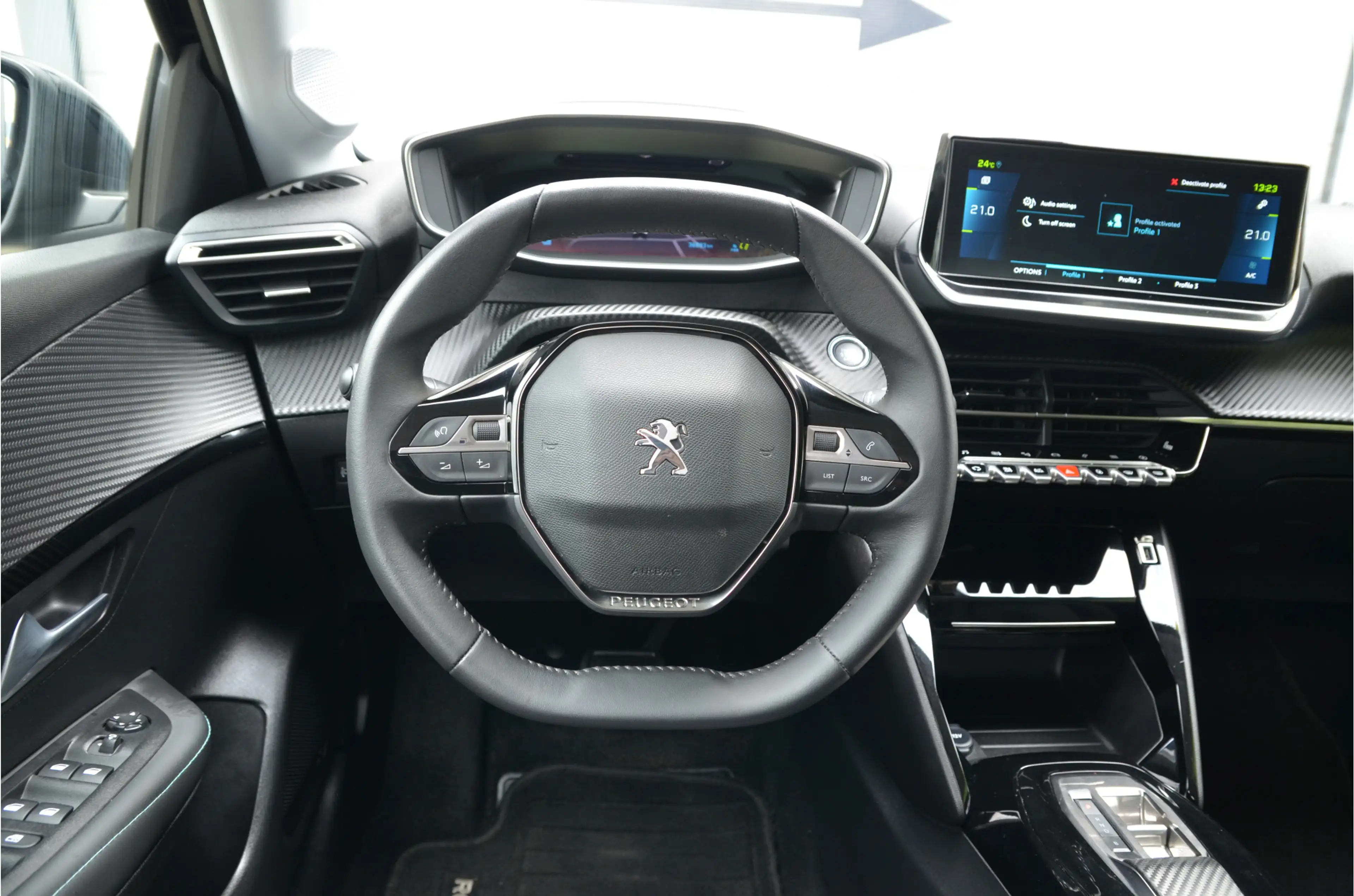 Peugeot e-208 EV Allure Pack 50 kWh 10" Scherm! — photo 13