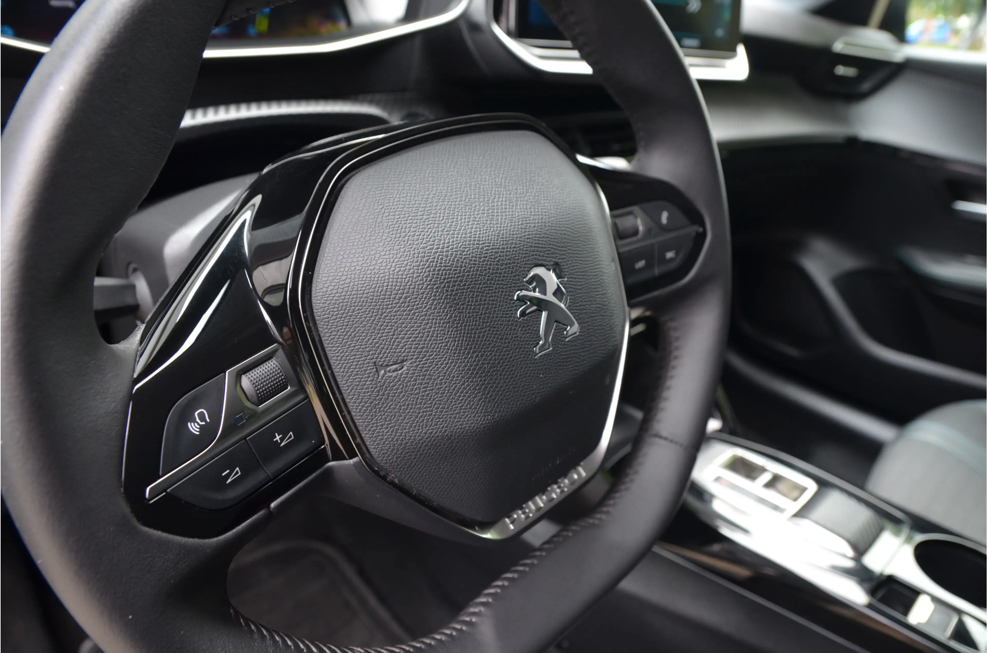 Peugeot e-208 EV Allure Pack 50 kWh 10" Scherm! — photo 14