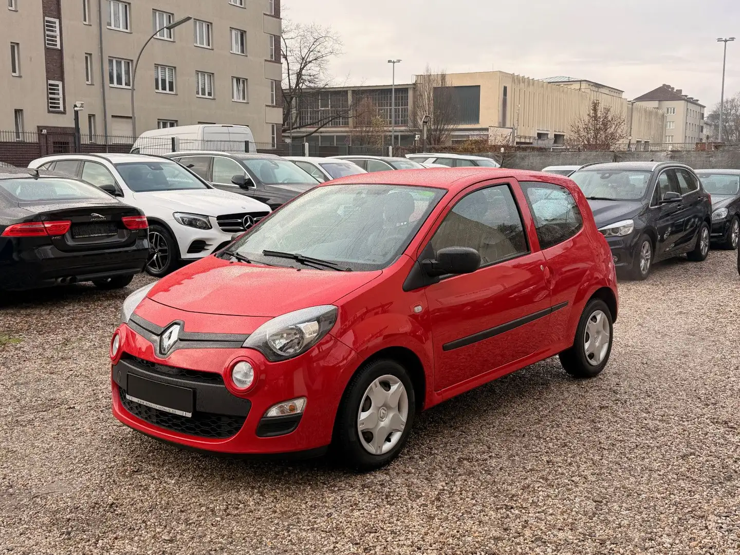 Renault Twingo Expression 32TKM  75PS  TÜV 08/27 TOP Rot - 1