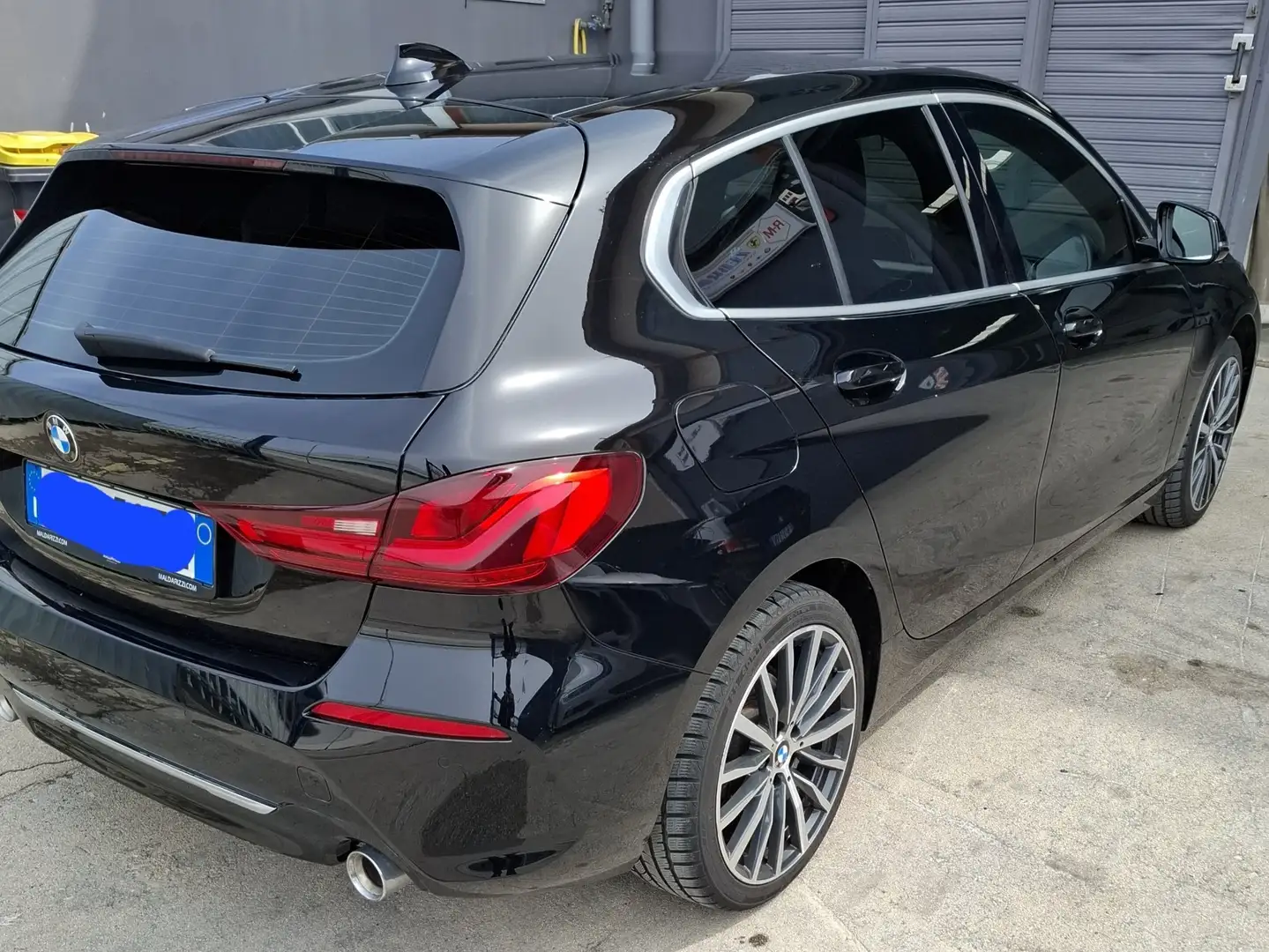 BMW 118 118d Luxury auto - 2