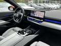 BMW i5 eDrive40 Touring M Sport //Autobahnassistent Pano Rot - thumbnail 9
