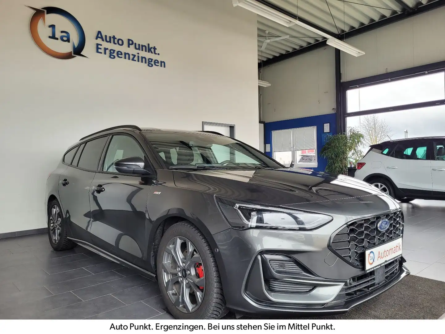 Ford Focus EcoBoost mHEV Autom. ST-Line X Matrix/HUD Grau - 1