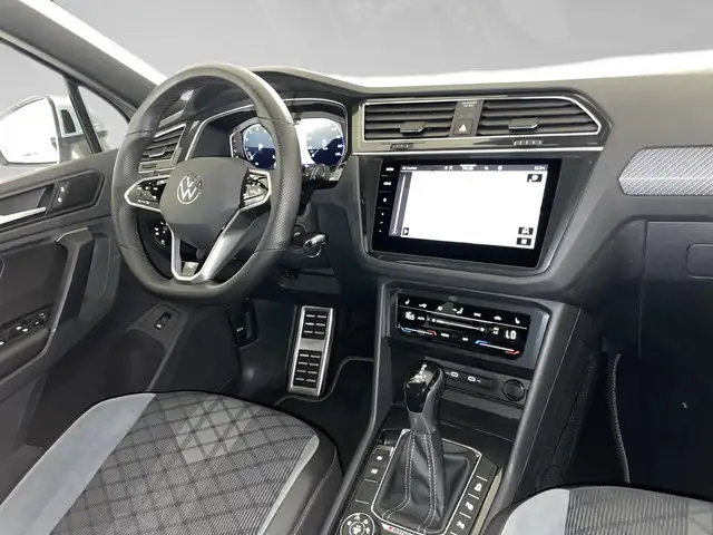 Volkswagen Tiguan view 7