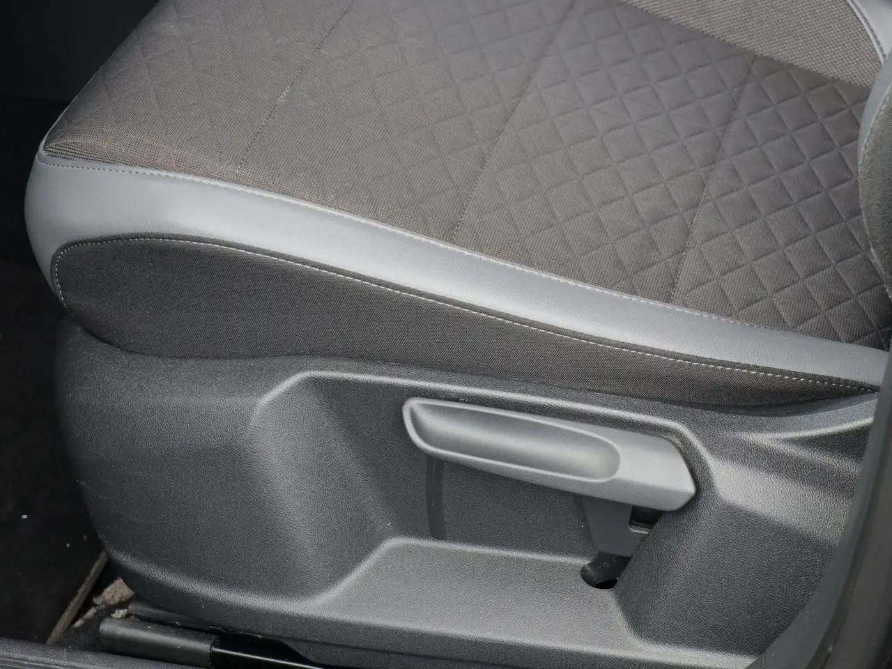 Volkswagen T-Cross 1.0 TSI Style Navi ACC AppConnect Klima, миниатюра 16