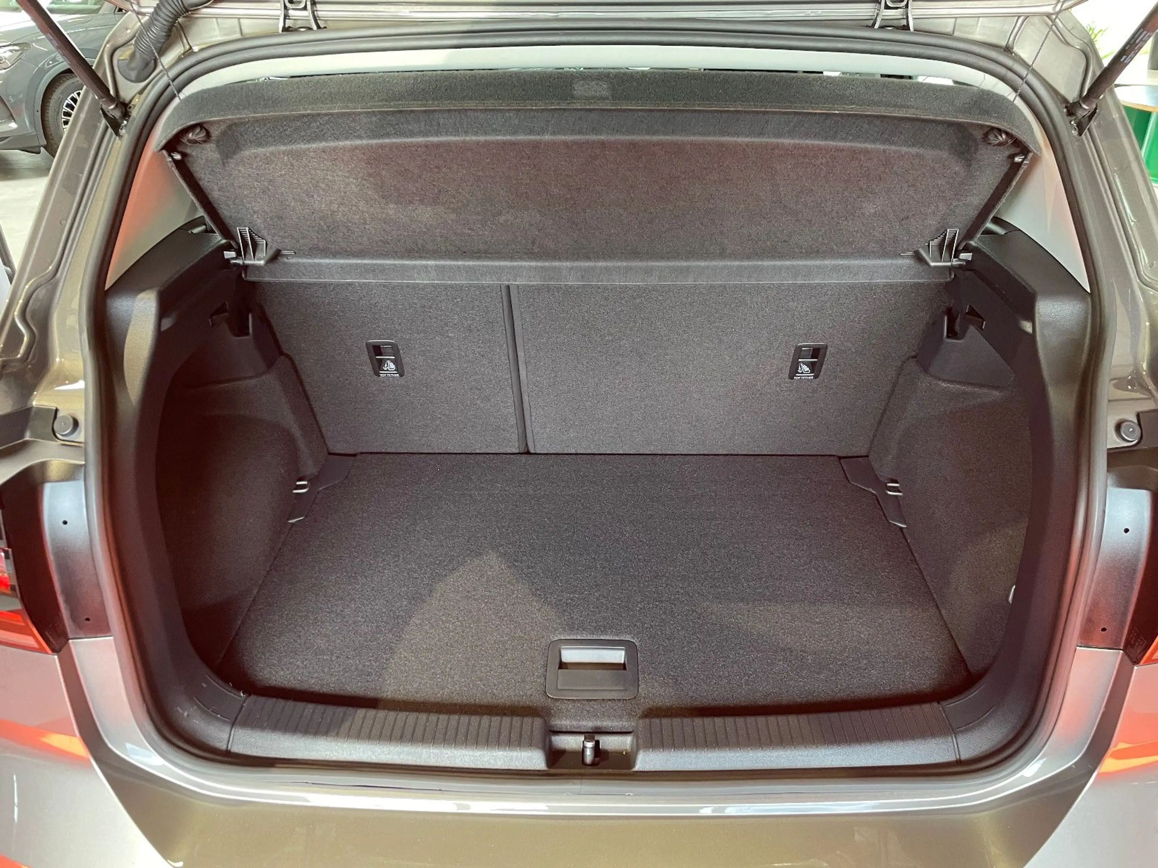 Volkswagen T-Cross Life 1.0 TSI DSG *SHZ*CLIMATRONIC*APP* — photo 8