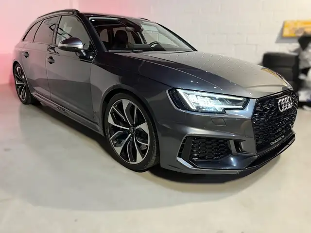 Audi RS4 Avant 2.9 TFSI quattro tiptronic