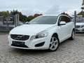 Volvo V60 Kombi D2 Kinetic*Klima*PDC*AHK*Euro5 Blanc - thumbnail 1