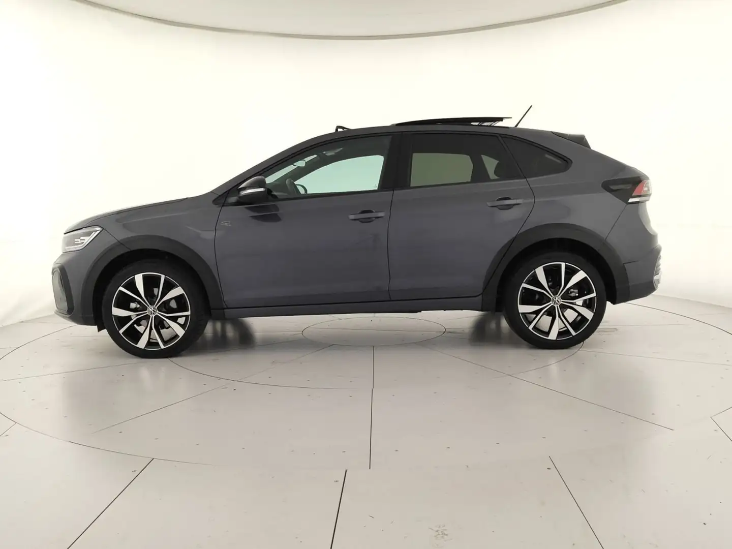 Volkswagen Taigo 1.0 tsi 115cv r-line dsg - 2