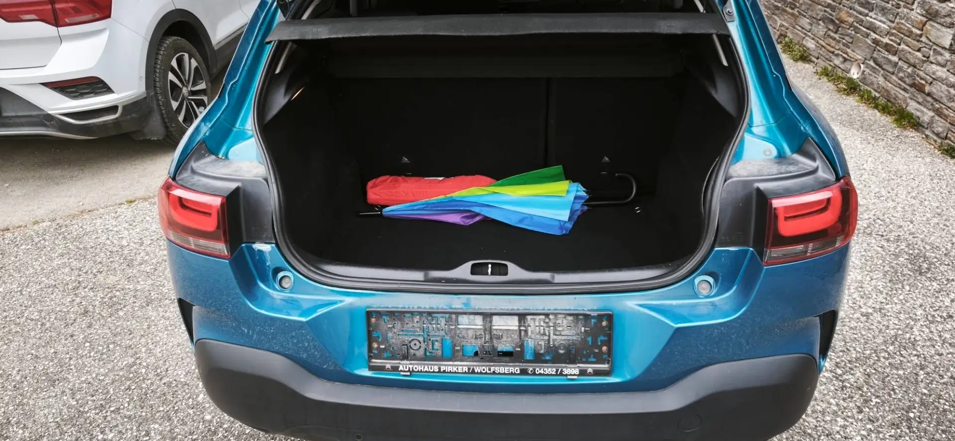 Citroen C4 Cactus C4 Cactus PureTech 110 Manuell Shine Shine Blau - 2