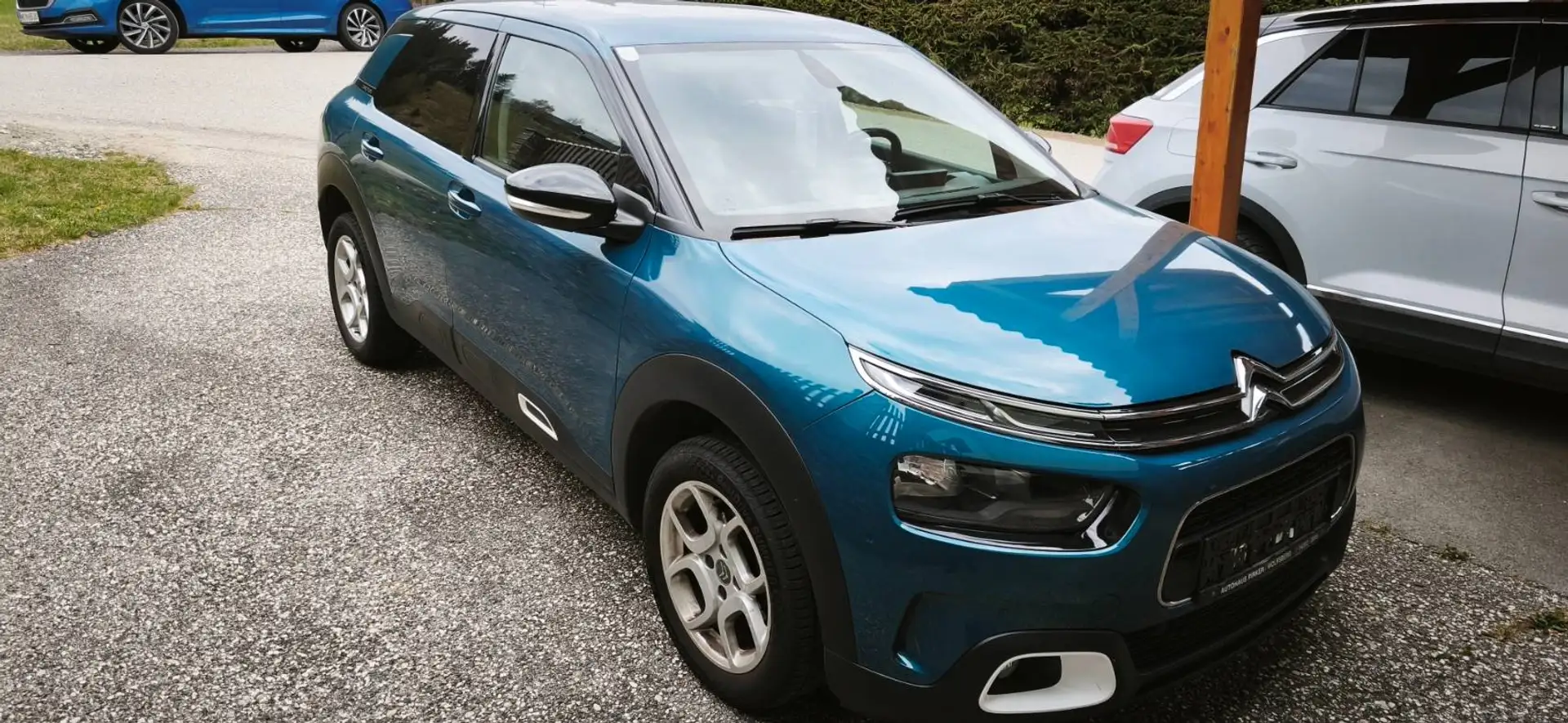 Citroen C4 Cactus C4 Cactus PureTech 110 Manuell Shine Shine Blau - 1