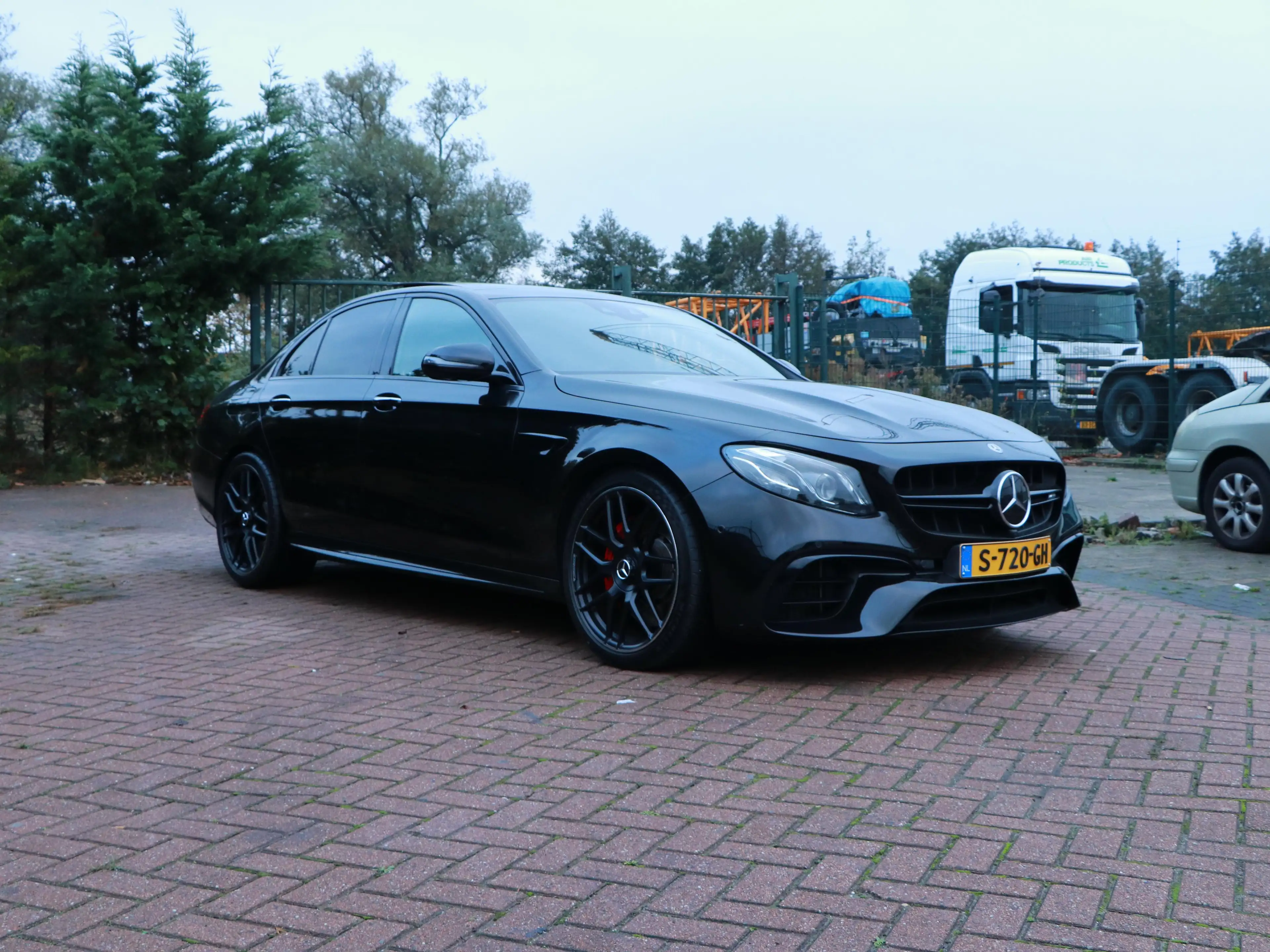Mercedes-Benz E 63 AMG AMG 63 S 4 MATIC — photo 3