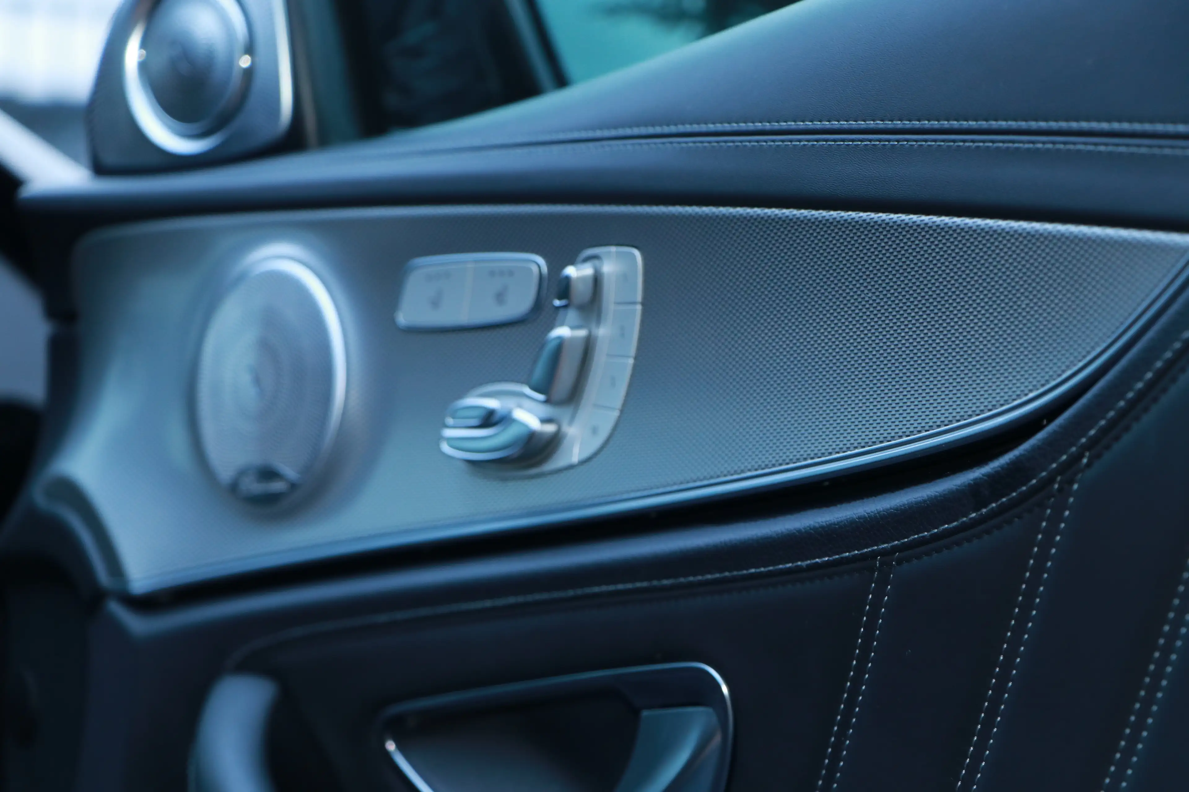 Mercedes-Benz E 63 AMG AMG 63 S 4 MATIC — photo 8