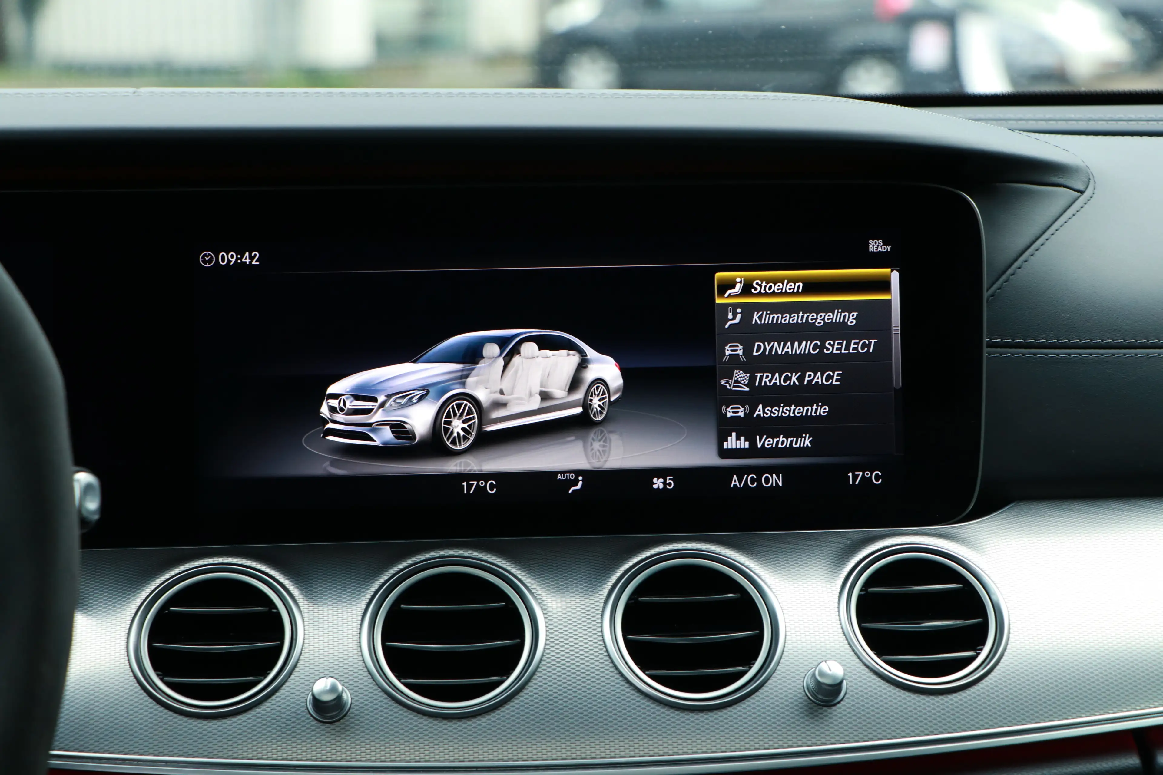 Mercedes-Benz E 63 AMG AMG 63 S 4 MATIC — photo 15