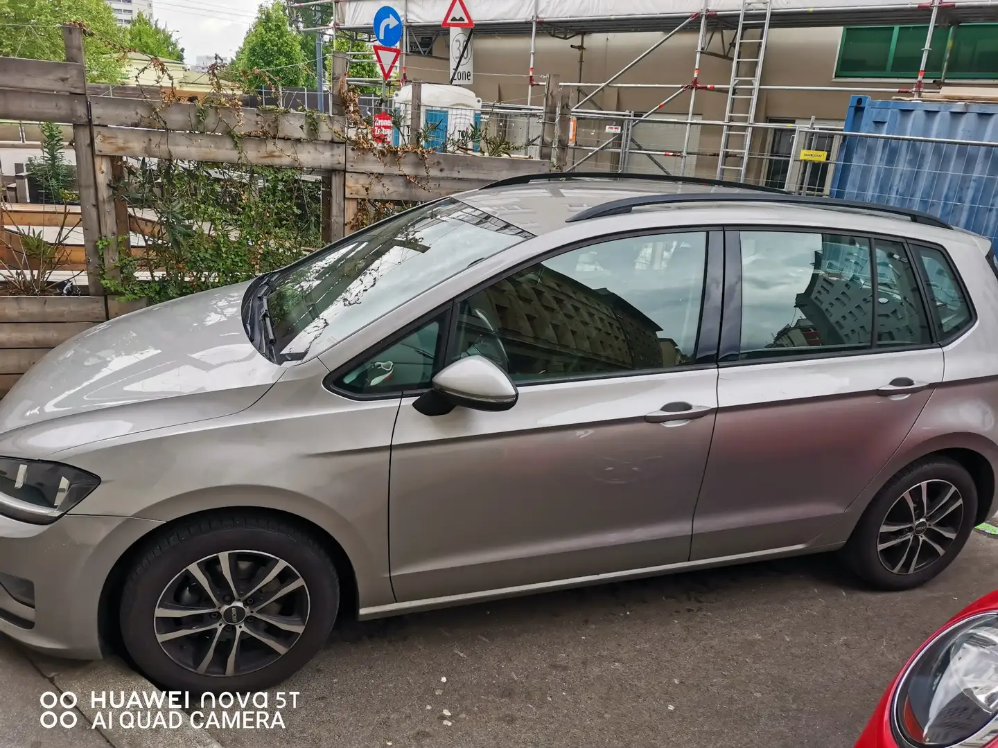 Volkswagen Golf Sportsvan 1,6 BlueMotion TDI - 2