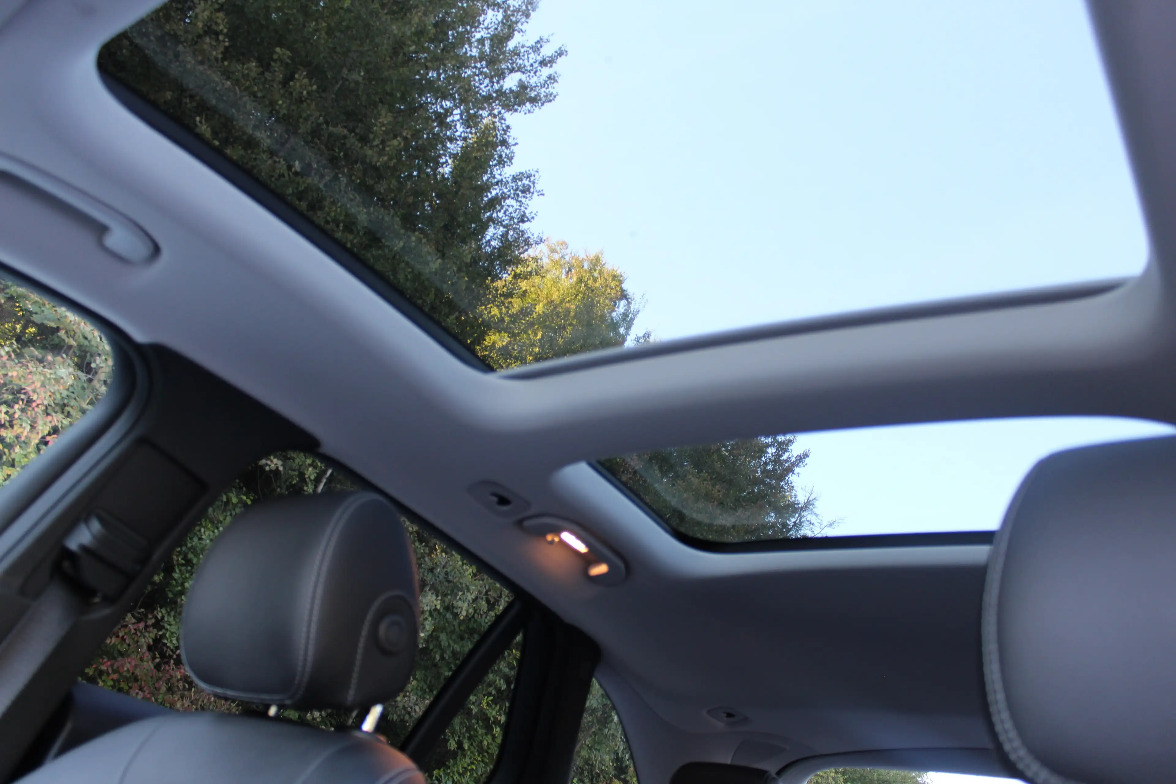 Mercedes-Benz GLC 220 d 4Matic Sport AMG Aut. ACC*LED*PANO*360*LEDER*NAVI*NIGHT-PAKET*1 BESITZ* — photo 16