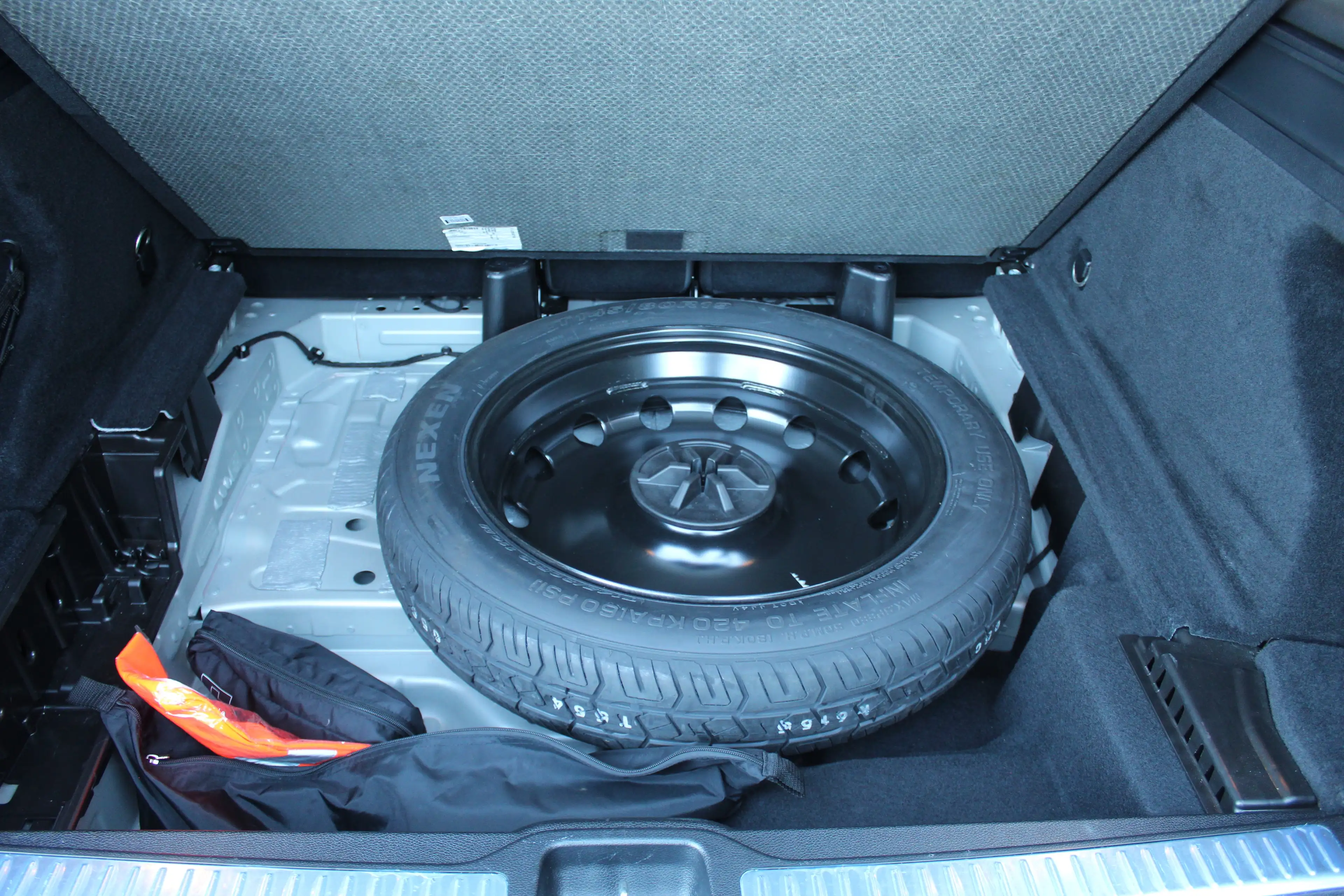 Mercedes-Benz GLC 220 d 4Matic Sport AMG Aut. ACC*LED*PANO*360*LEDER*NAVI*NIGHT-PAKET*1 BESITZ* — photo 32