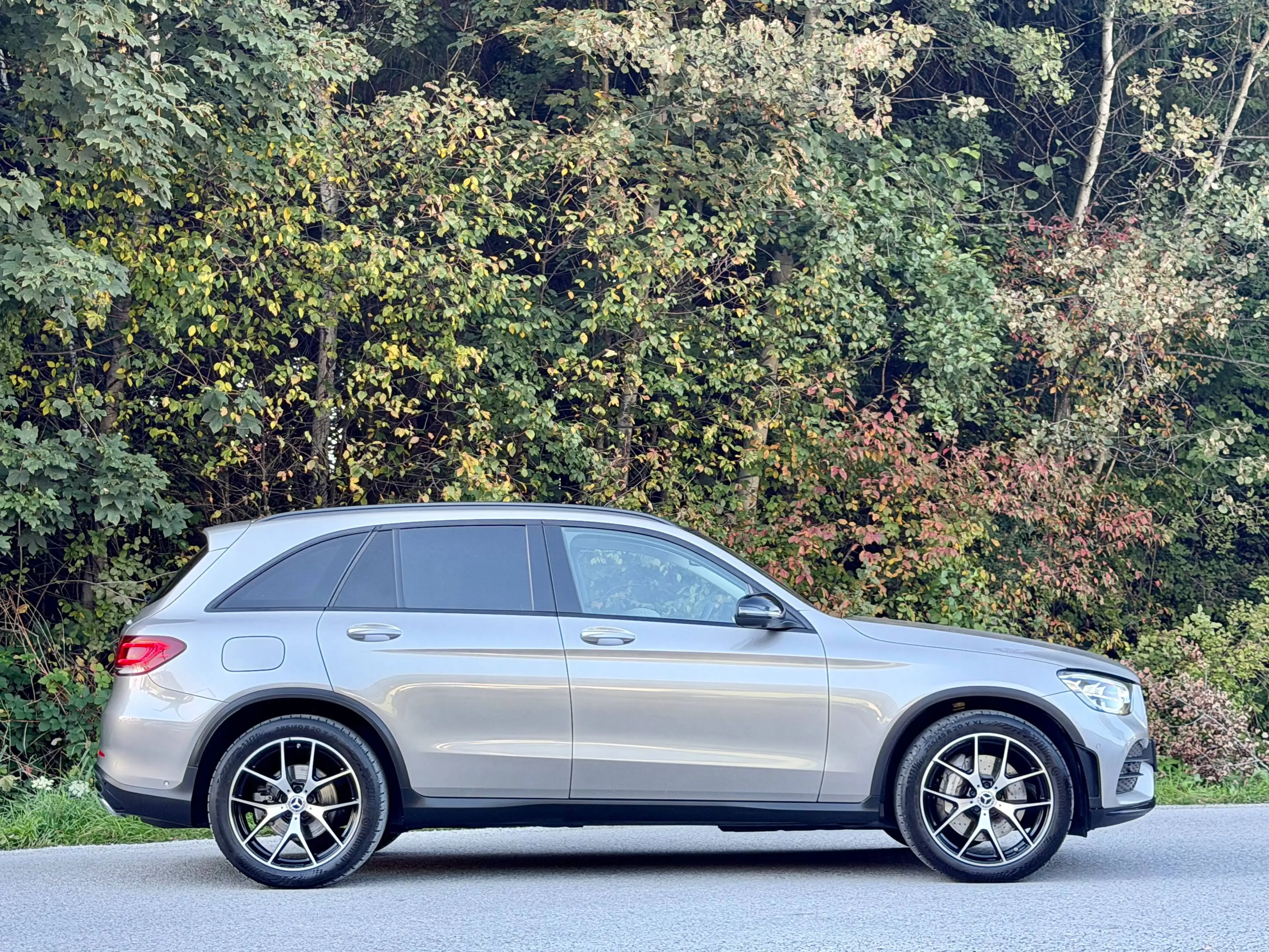 Mercedes-Benz GLC 220 d 4Matic Sport AMG Aut. ACC*LED*PANO*360*LEDER*NAVI*NIGHT-PAKET*1 BESITZ* — photo 6