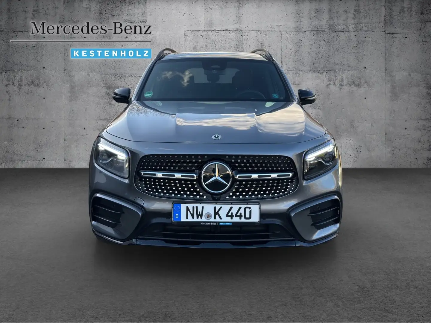 Mercedes-Benz GLB 200 GLB 200 d 4M AMG+PANO+AHK+360°+MLED+EASYP.+NIGHT Grau - 2