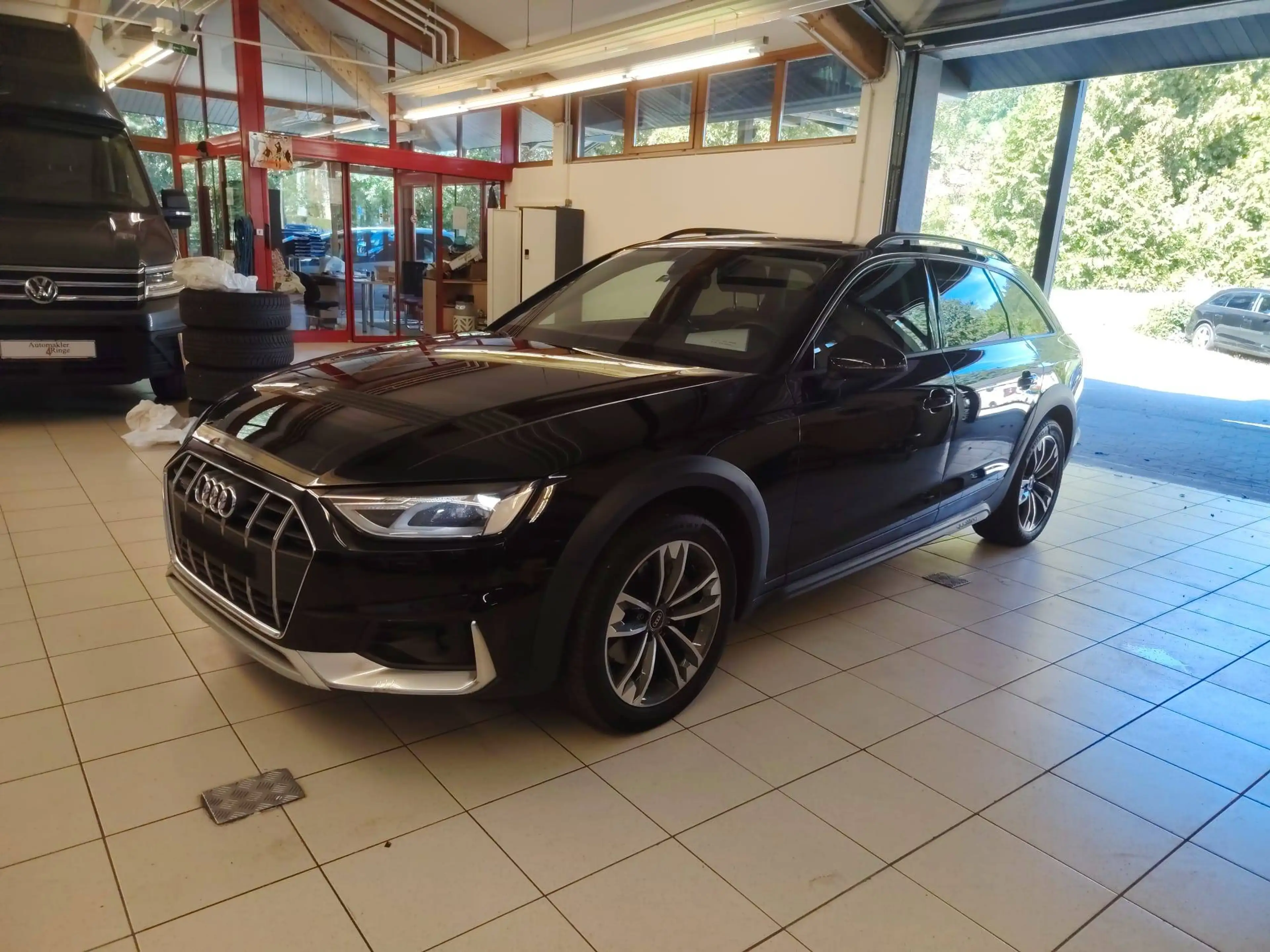 Audi A4 allroad 40 TDU Quattro MMI Navi plus,Multilederlenkrad — photo 3