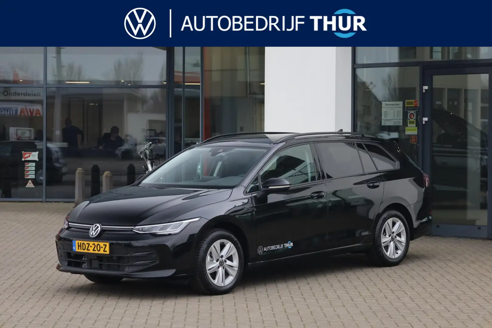 Volkswagen Golf Variant 1.5 eTSI Life Business 116PK / 85kW, DSG, Digitaal Zwart - 1