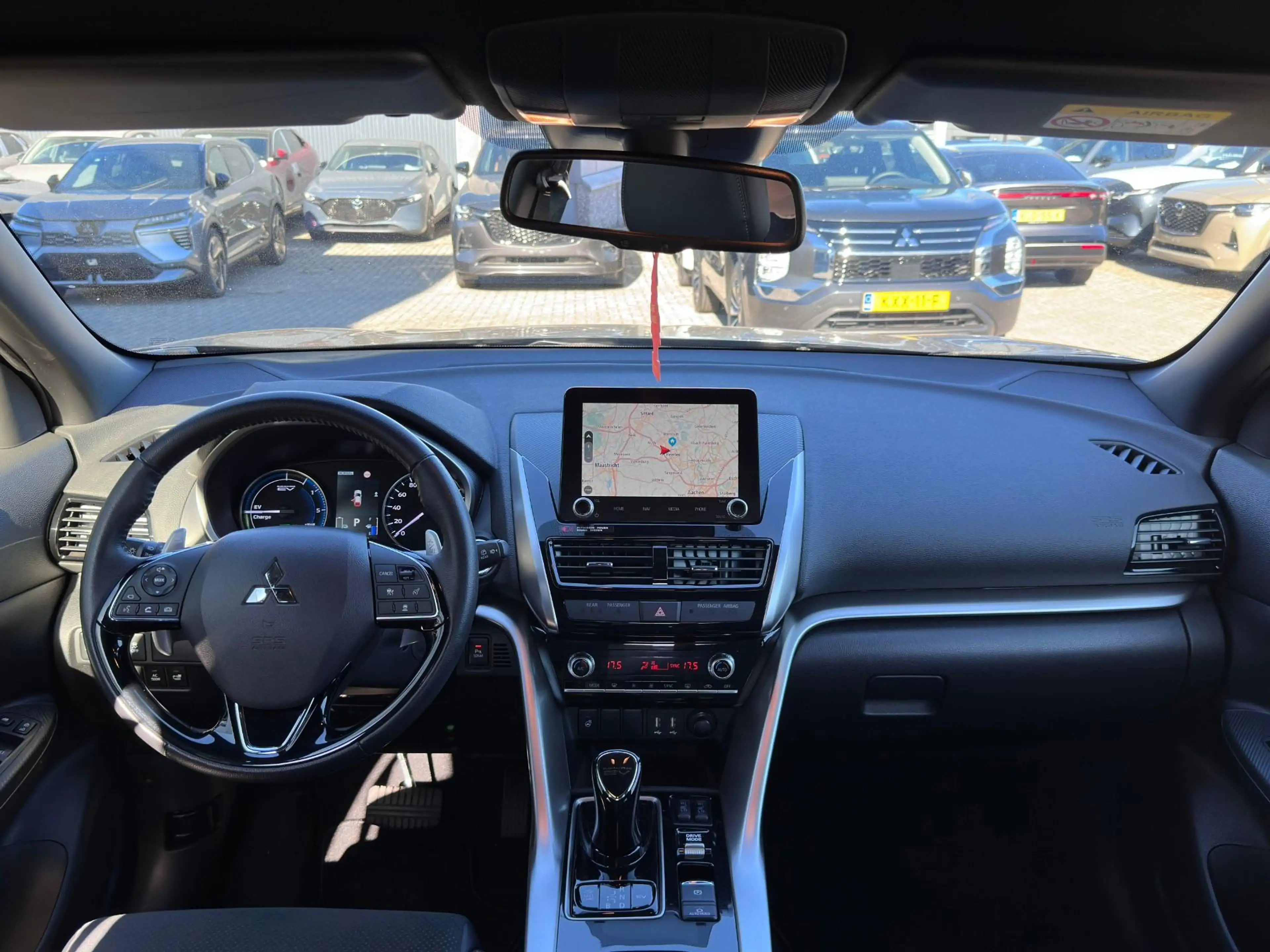 Mitsubishi Eclipse Cross 2.4 PHEV Executive | Rijklaar | Volledig Onderhoud — photo 11