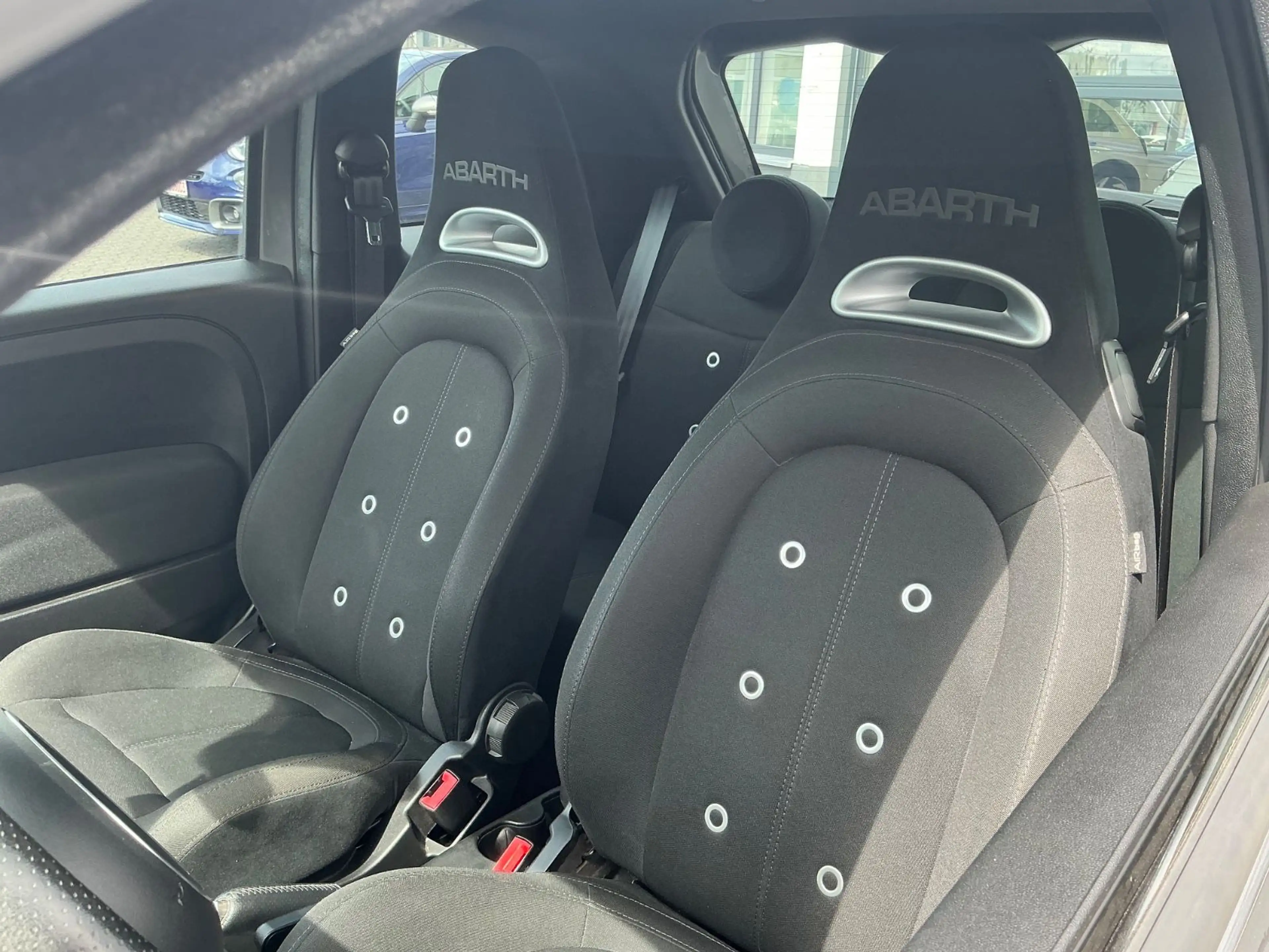 Abarth 595 1.4 T-Jet 16V *Klimaautomatik/Sitzheizung* — photo 9