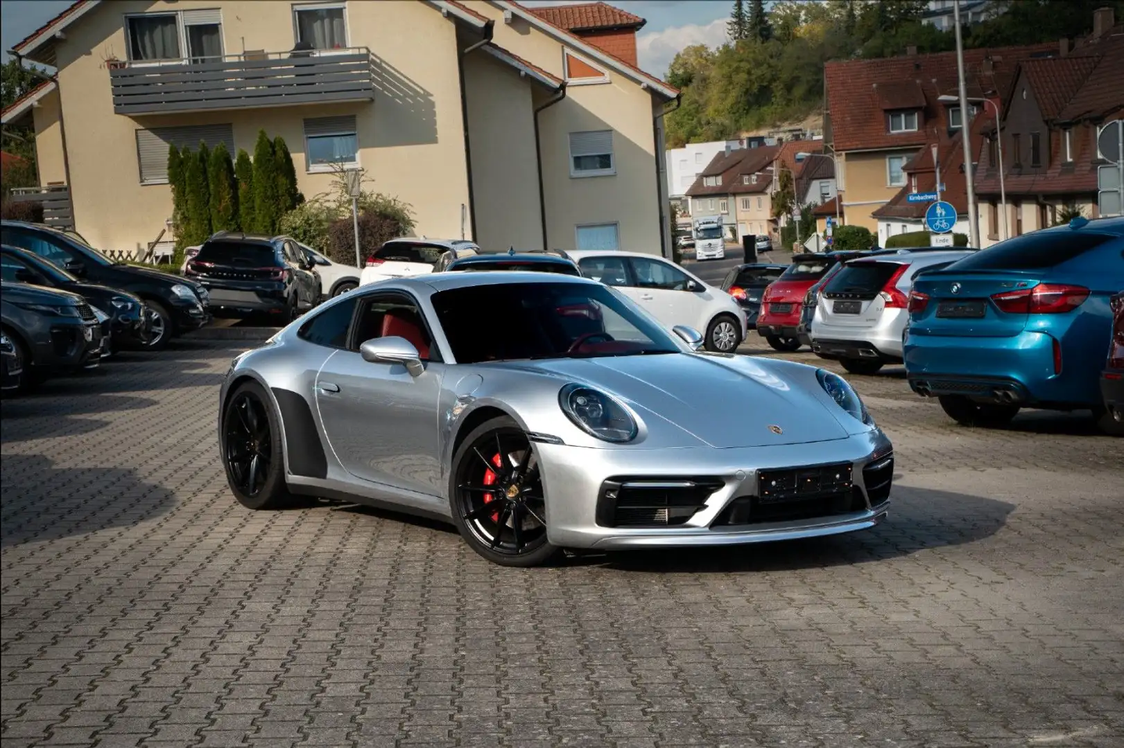 Porsche 992 Carrera 4S Coupé/TOPAUSSTATTUNG Argent - 1