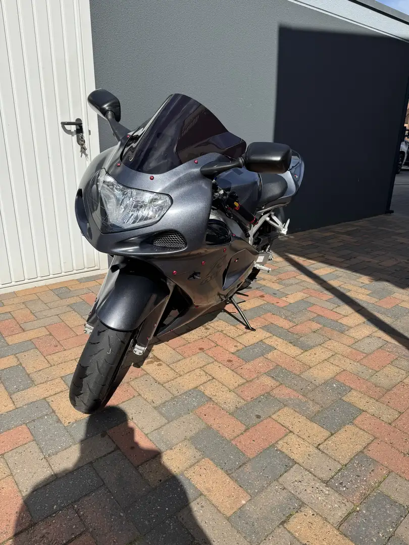 Suzuki GSX-R 600 Argento - 1