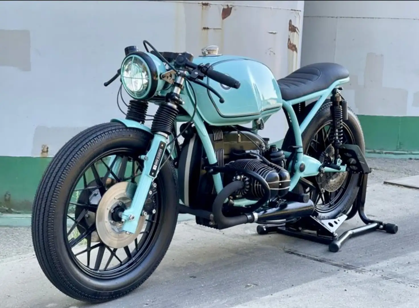 BMW R 90 S Café Racer - 1